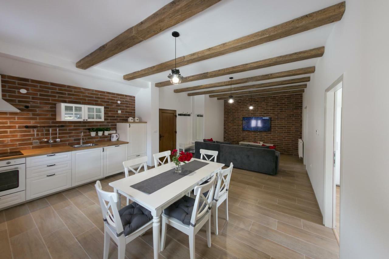 Appartamento House Smolcic Otočac Esterno foto