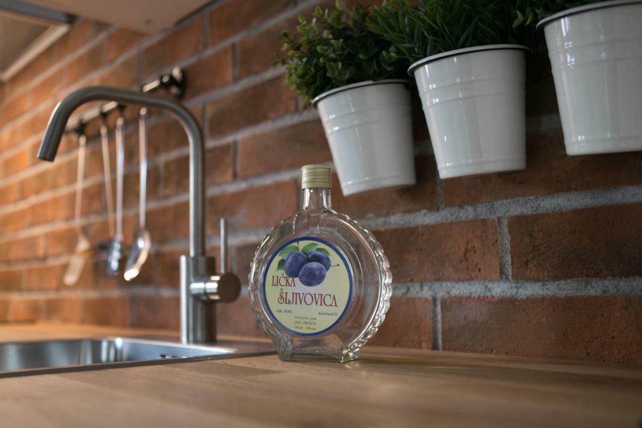 Appartamento House Smolcic Otočac Esterno foto