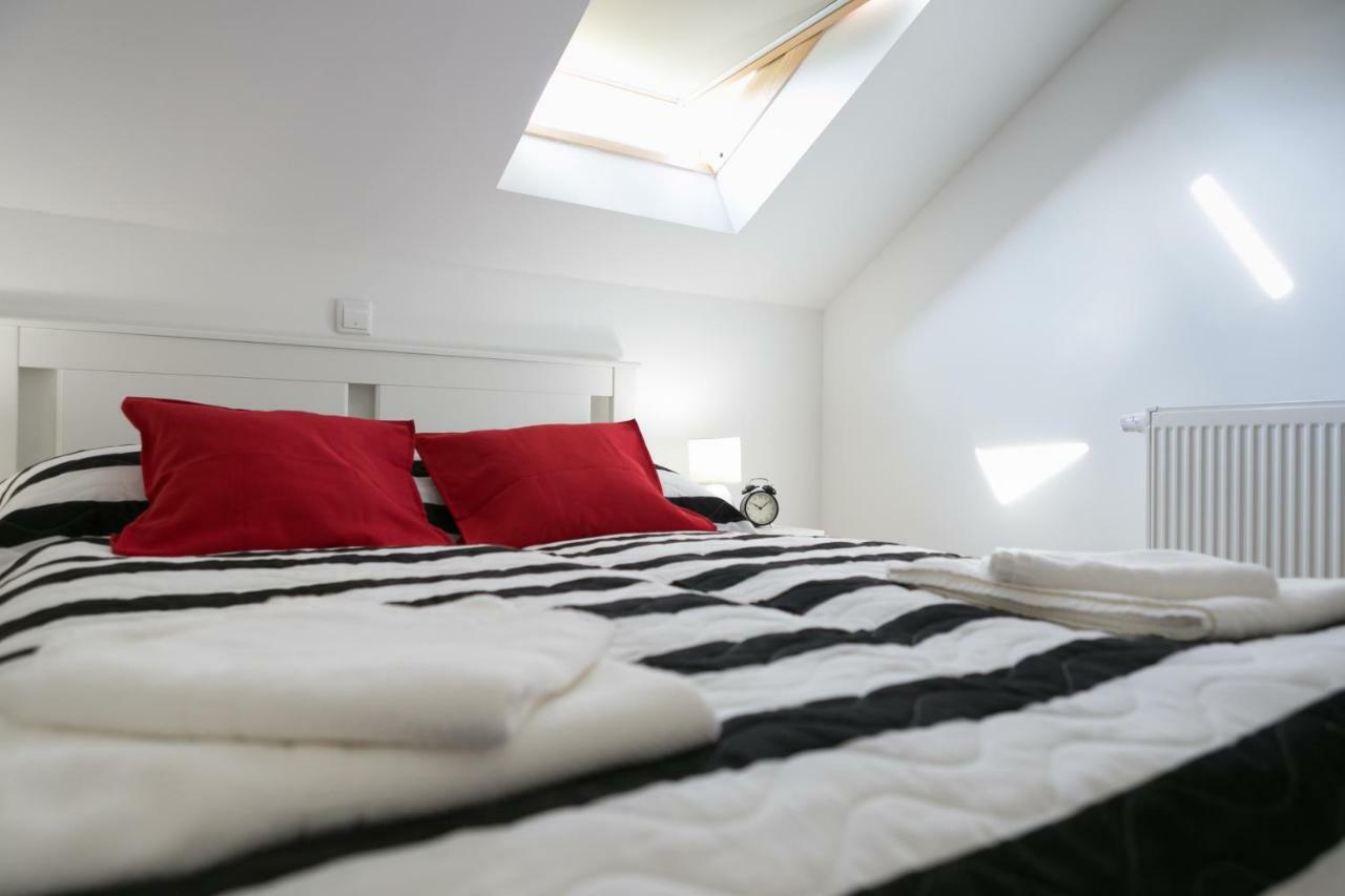 Appartamento House Smolcic Otočac Esterno foto
