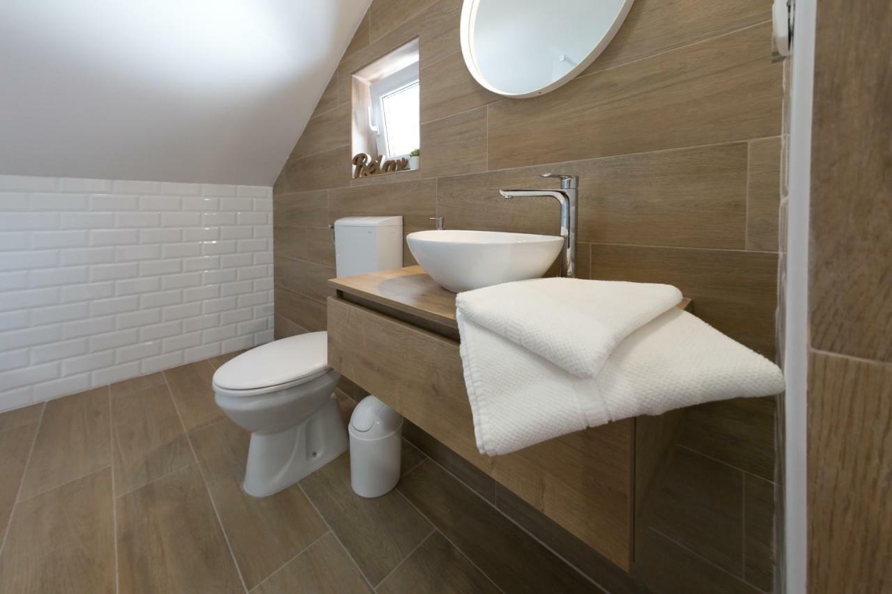 Appartamento House Smolcic Otočac Esterno foto