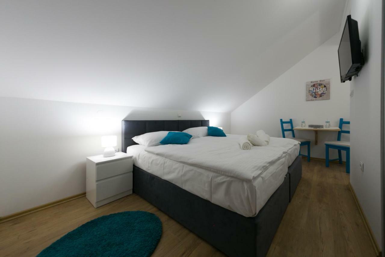 Appartamento House Smolcic Otočac Esterno foto
