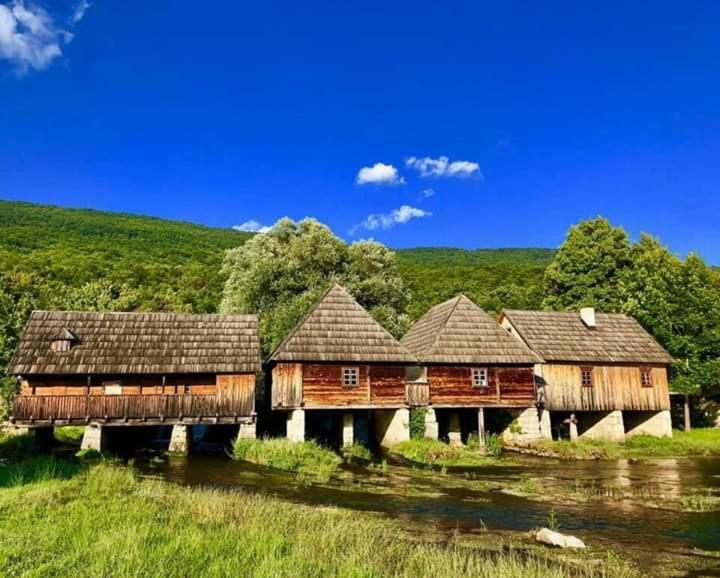 Appartamento House Smolcic Otočac Esterno foto